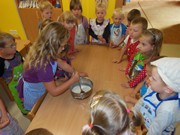 Lištička Mia ve školce